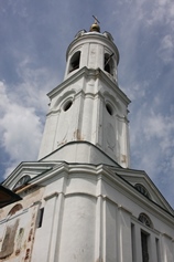 Современный вид колокольни монастыря